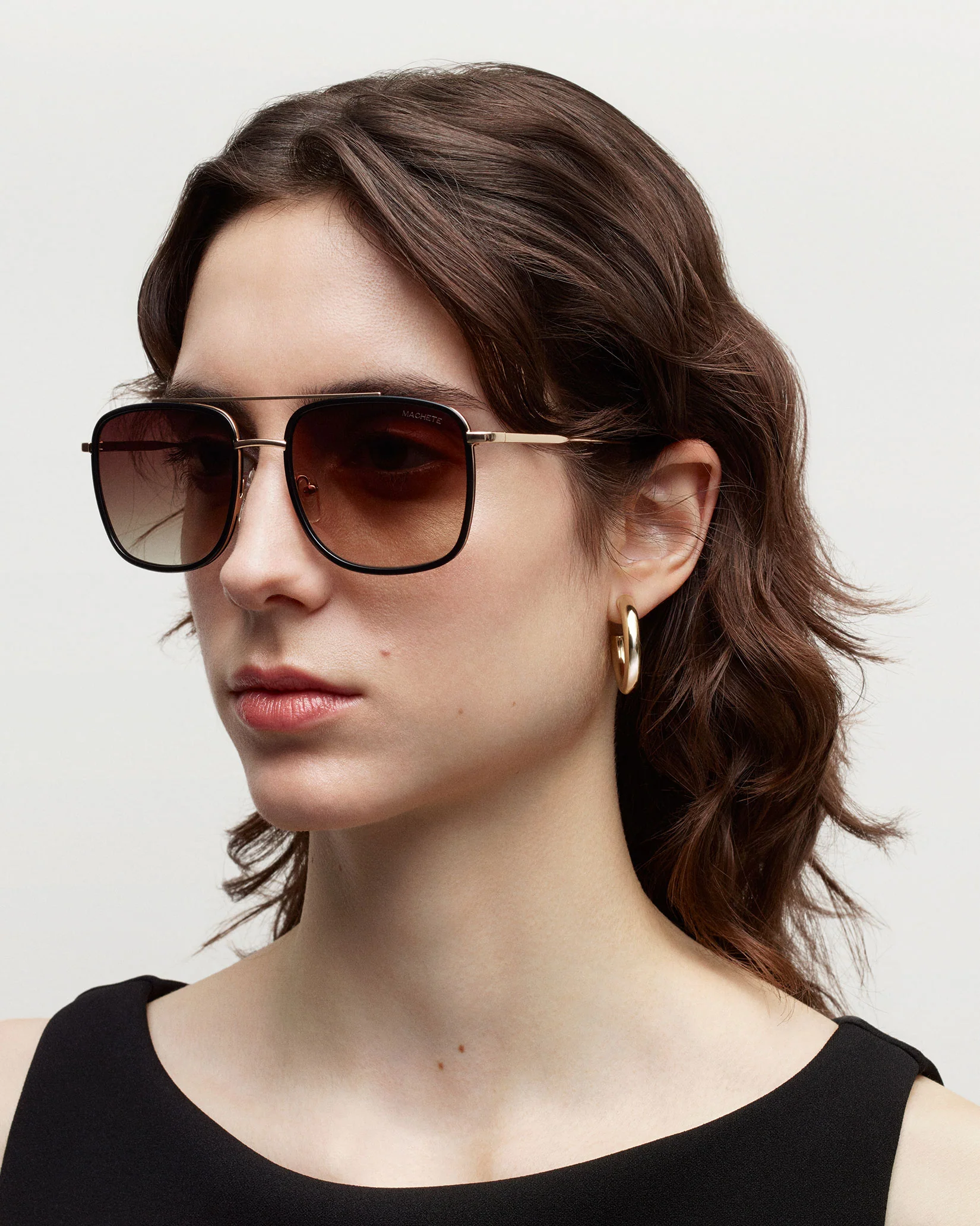Amelia Sunglasses in Royal Peony - Image 5