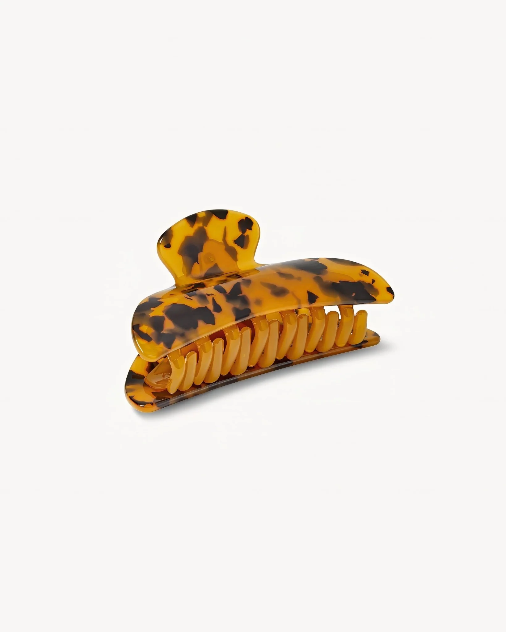 Midi Heirloom Claw in Classic Tortoise - Image 3