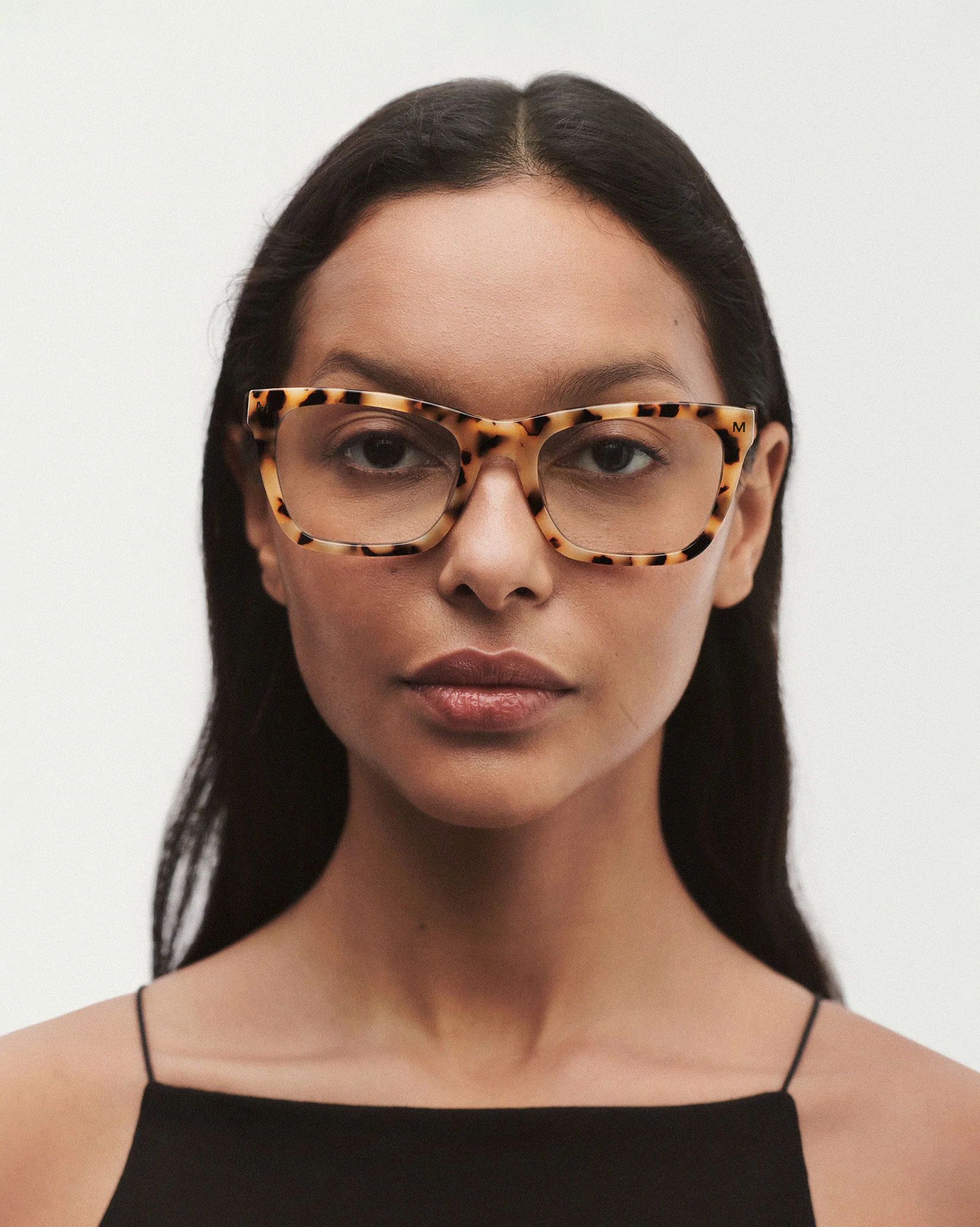 Classic Glasses in Classic Tortoise - Image 4